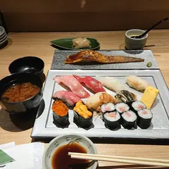 すし道場 はなれ 栄店