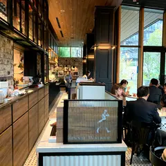 ボンドルフィボンカフェ赤坂