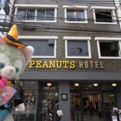 PEANUTS Cafe 神戸