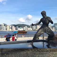 アベニュー・オブ・スターズ