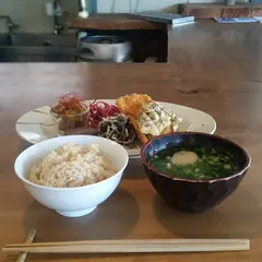 オイチイチ