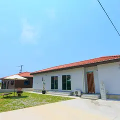 guest house Holoholo beach side