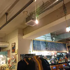シェ・アルモニ