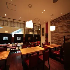 洋食あじと