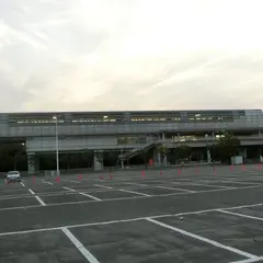 万博記念公園 東駐車場