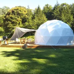 フォレストドーム 木曽駒高原 森のグランピング（ＦＯＲＥＳＴ ＤＯＭＥ）