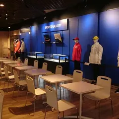 SPORTS STATION & CAFE