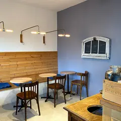 ノイカフェ 万博入口前店（neu.cafe）