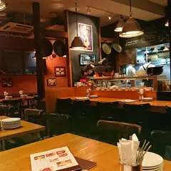 炭火焼スペインバル Mon