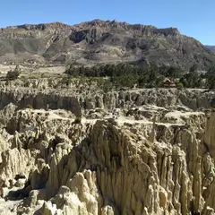 月の谷（Valley of the Moon）