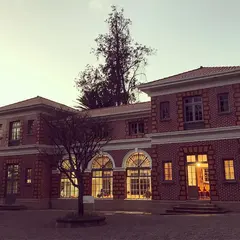 ポルターレス宮殿（Portales Palace）