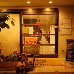 ピッツアとワインのお店 フラム
