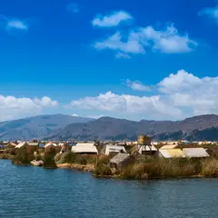 ウロス島（Isla de los Uros）