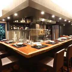神戸牛 ステーキ割烹 雪月花 炭火焼