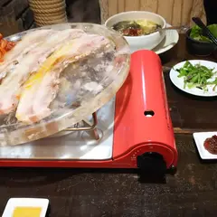 とんコギ