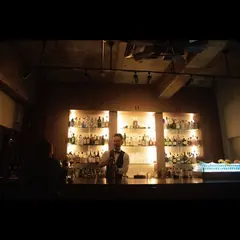 BAR SIX