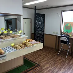 ぱんとおやつのお店 おうち