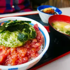 まるよし食堂
