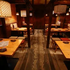 牡蠣と燻屋 かつを