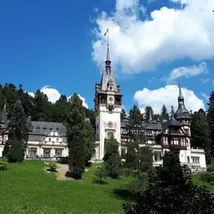 ペレシュ城（Castelul Peles）