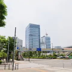 豊洲ベイサイドクロス