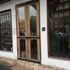float GALLERY
