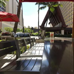 ビーチウォーク カフェ