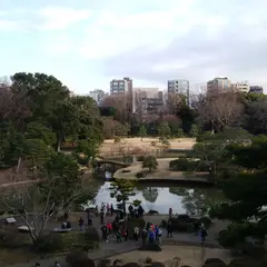 六義園 吹上茶屋