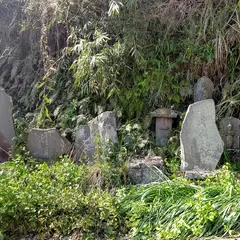 旧巨福呂坂切通し