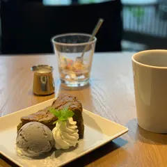 BLUE BOOKS cafe 京都