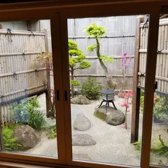 料亭冨茂登