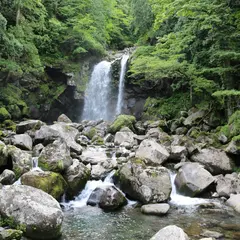 ￼一・二ノ滝渓谷