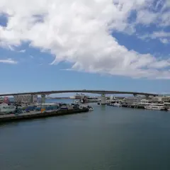 とまりん前