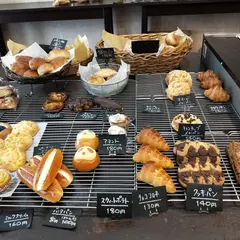 (有)フクスケベーカリー 本店