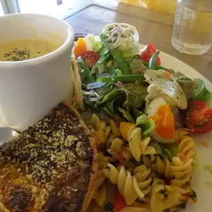 cafe mabiche(カフェマビッシュ) ふわふわシフォンケーキとキッシュランチが人気