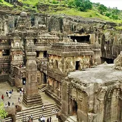 エローラ石窟群（Ellora Caves）
