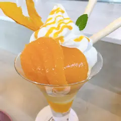 Mangostar