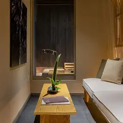 Nazuna 京都 椿通