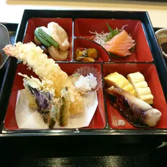 旬魚菜 ふく多