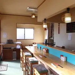 前足ラーメンかくれが