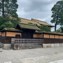 有隣荘