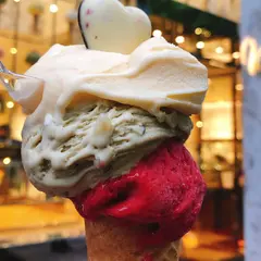 Venchi Ginza（ヴェンキ 銀座店）