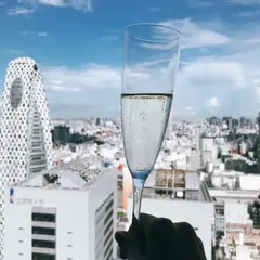 オーロララウンジ