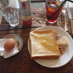 Le cafe de benoit（ル カフェ ド ブノワ）