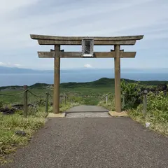 三原神社 鳥居