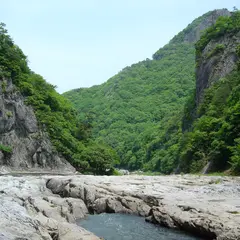 断魚渓