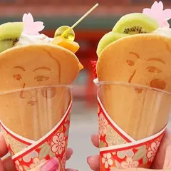 京都・時代祭館 十二十二(トニトニ)