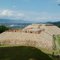 千曲市森将軍塚古墳館