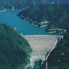岩屋ダム