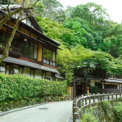 音羽山荘